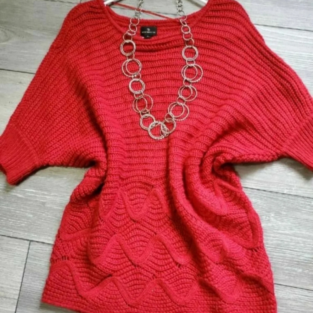 Small oversized sweter